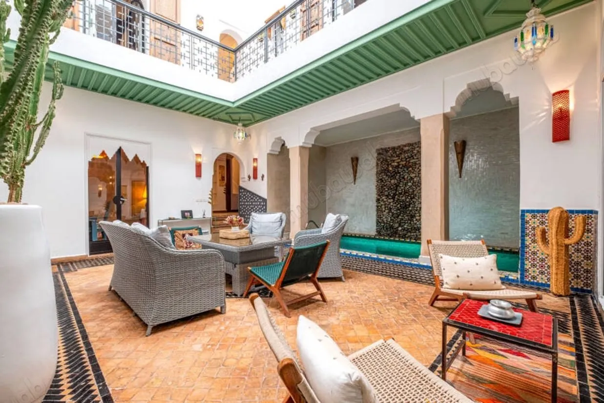 Magnifique riad de 6 chambres et piscine à coté du Palais Ba... - مراكش (3)