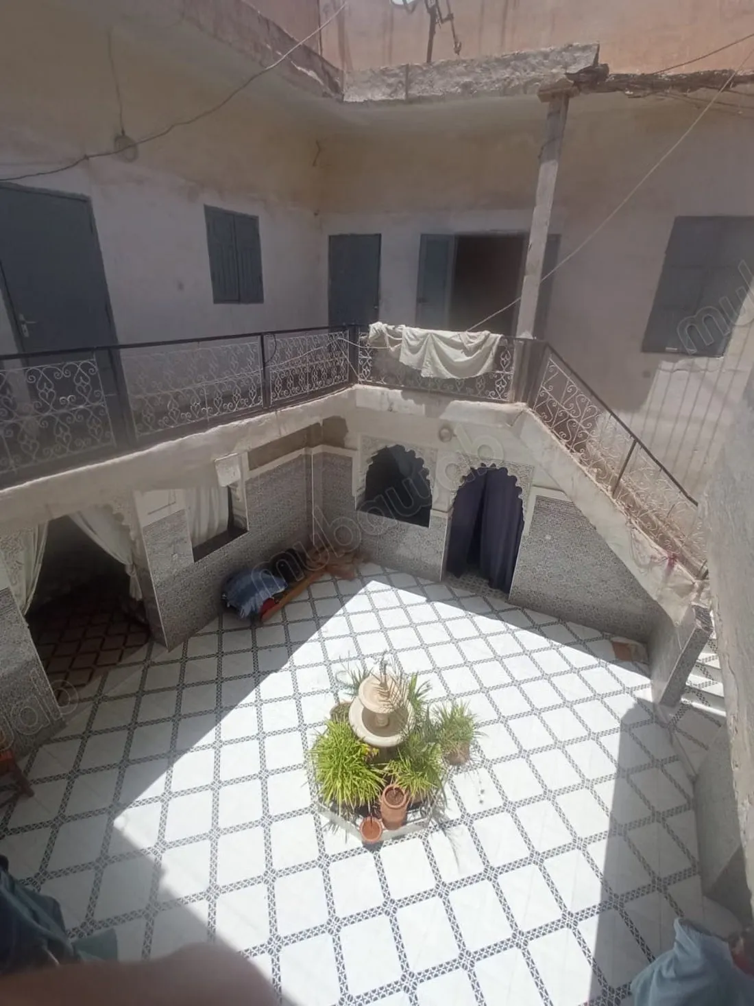 Trouvez votre riad à acheter à Ben Saleh.
Superficie 154 m² - مراكش