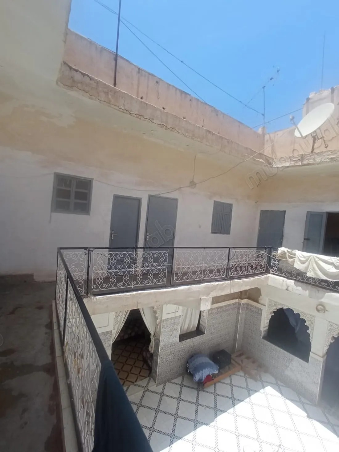 Trouvez votre riad à acheter à Ben Saleh.
Superficie 154 m² - مراكش (3)