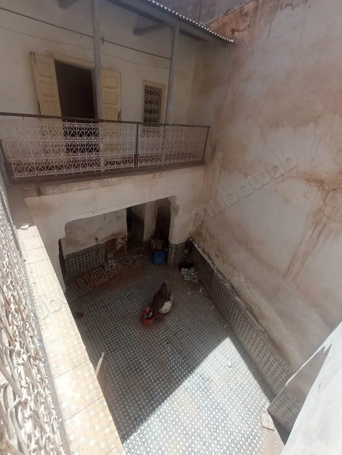 Achetez votre riad à Mouassine. 
Surface de 93 m² - مراكش