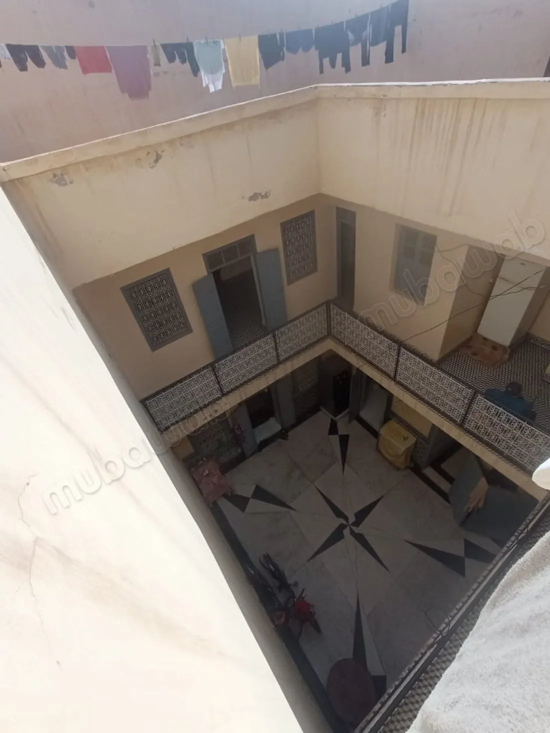 Trouvez votre riad à acheter à El Moukef. 6 chambres. Salon... - مراكش (3)
