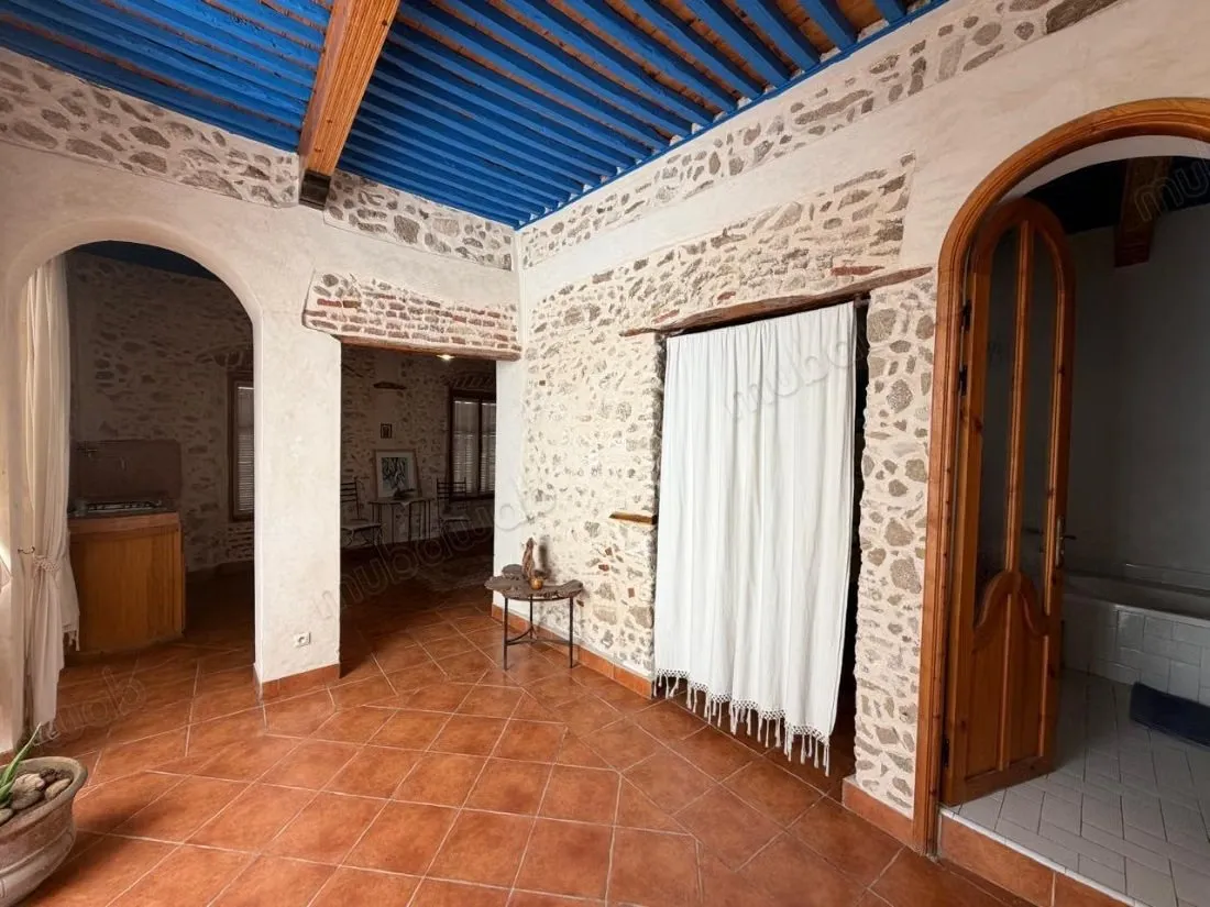 Riad à vendre à Chbanat. 6 grandes pièces. Meublé - الصويرة (2)