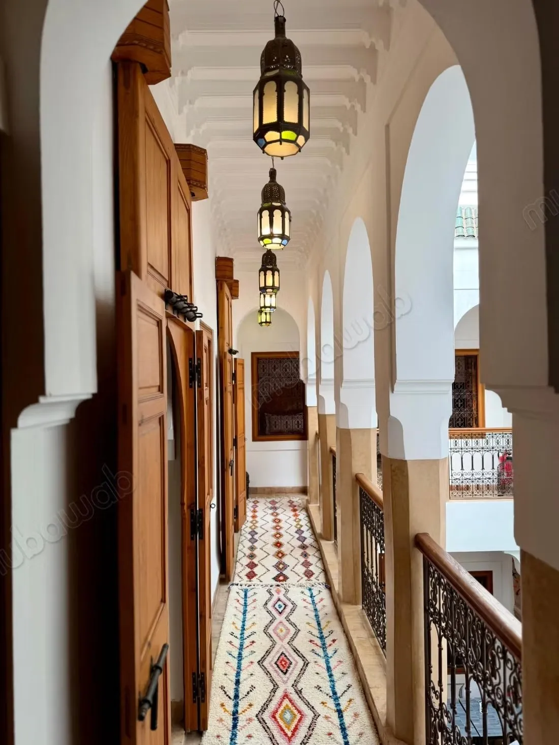 Riad entièrement titré à vendre à Riad Laarouss  ***-****** - مراكش (3)