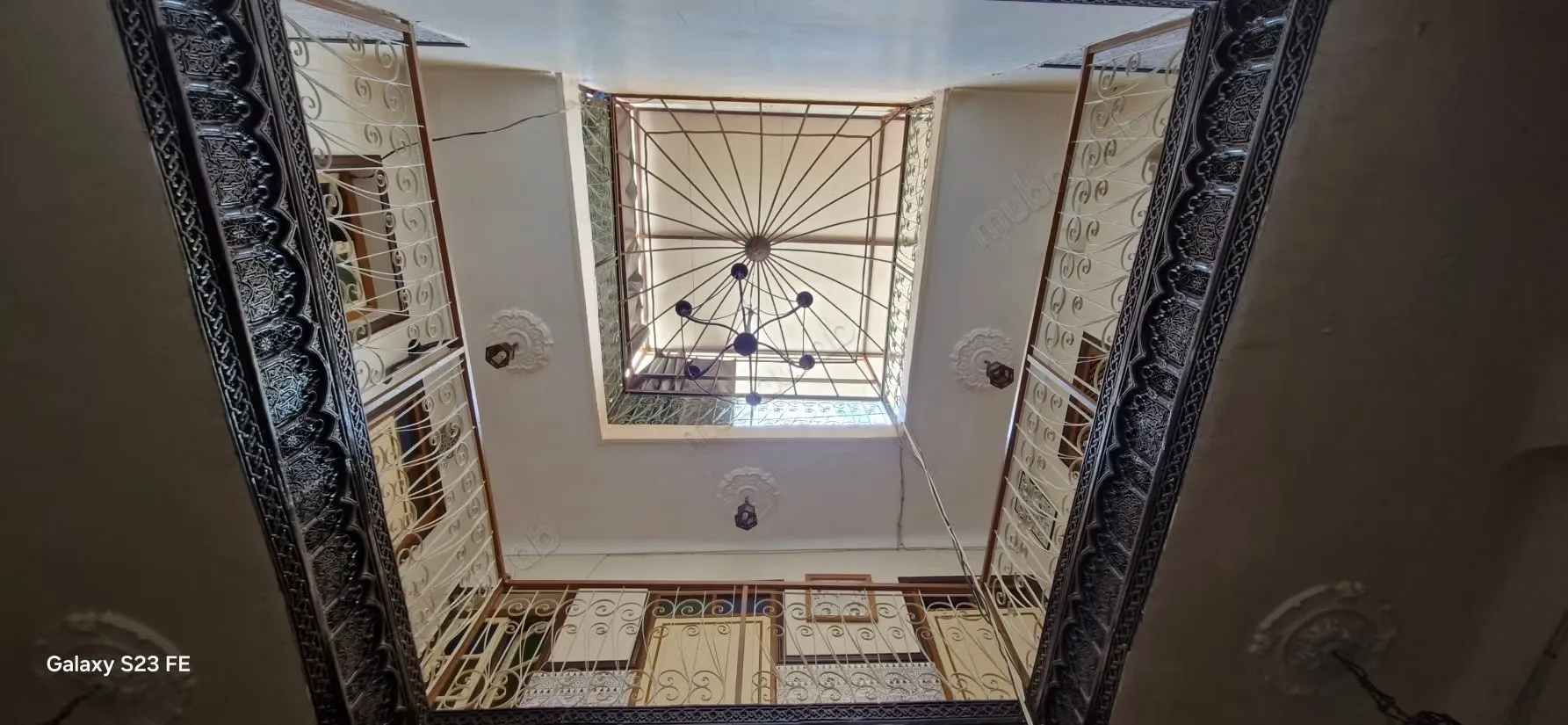 Riad Titré 5 Chambres et Grande Terrasse - مراكش