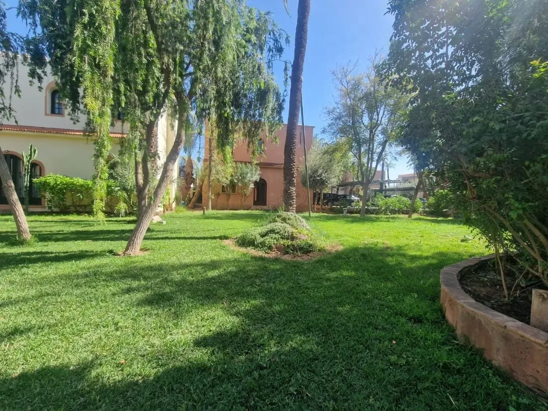Riad meublé moderne à louer – Palmeraie, Marrakech - مراكش (3)