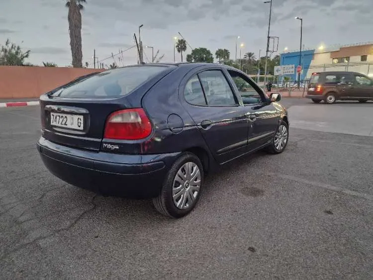Renault megane coupé  diesel  7 chv  moteur dti  m - مراكش (3)