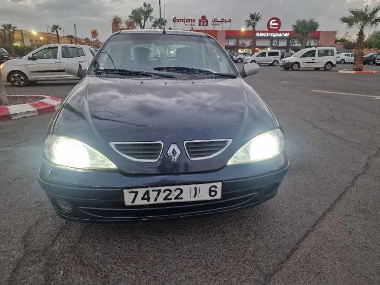 Renault megane coupé  diesel  7 chv  moteur dti  m - مراكش (2)