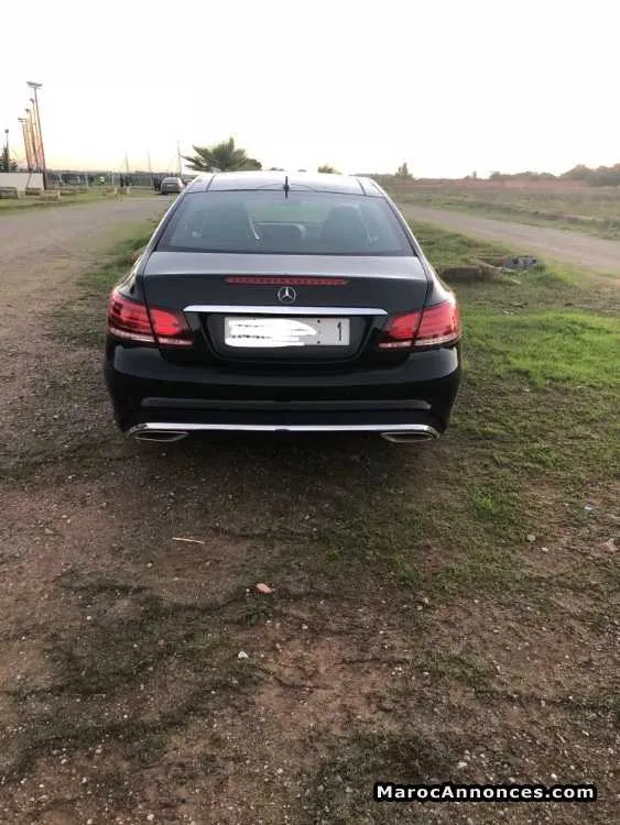 Mercedes-benz classe e 250 diesel -2014 - الدار البيضاء (2)