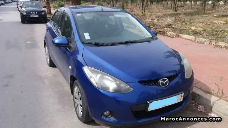 Mazda 2 tres bon etait - الرباط