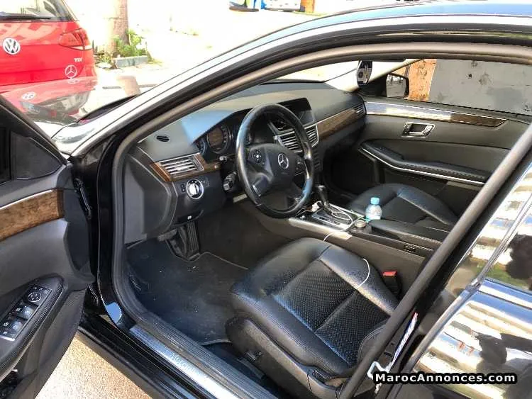 Vente voiture mercedes e220 - الدار البيضاء (3)