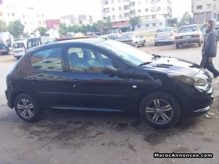 Voiture peugeot model 2009 - الدار البيضاء