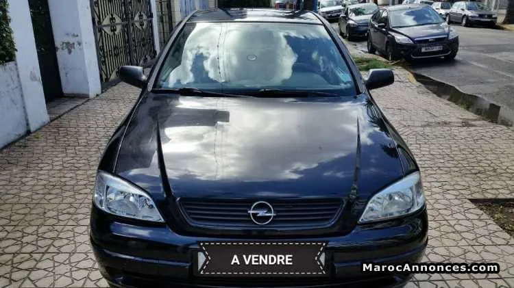 Opel astra berline à vendre - الدار البيضاء (2)