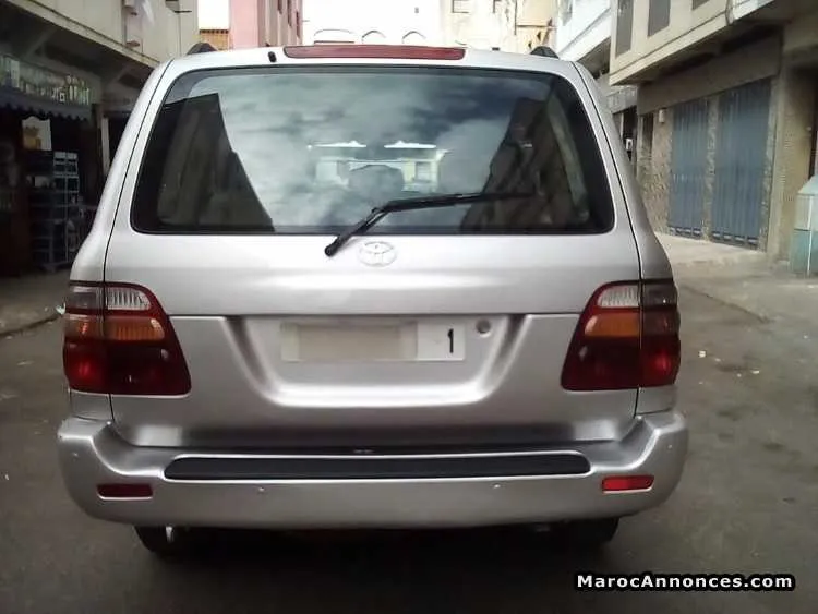 Toyotan land cruiser bien entretenu - الدار البيضاء (3)
