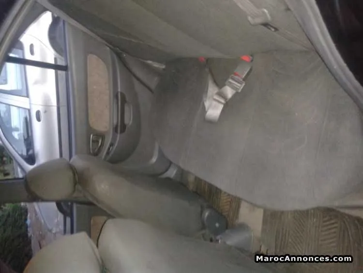 Hyundai accent essence 2002 - مراكش (2)