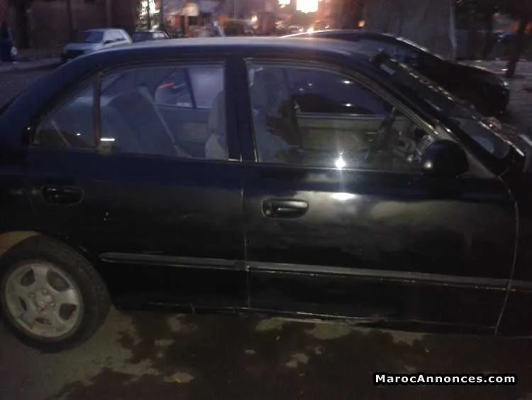 Hyundai accent essence 2002 - مراكش (3)
