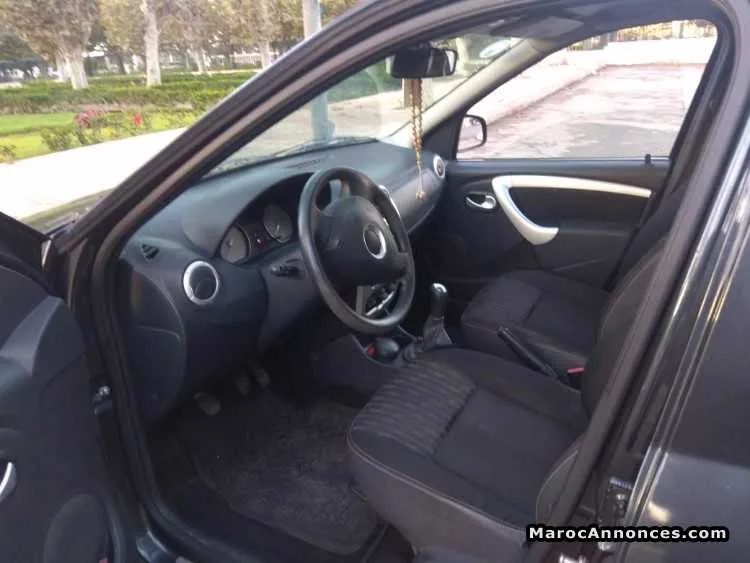 Dacia logan 8/20012 - القنيطرة (2)