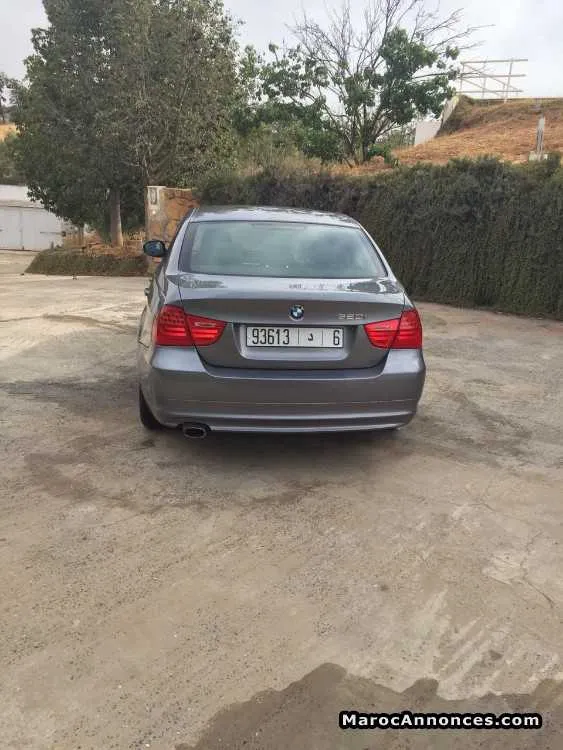 Voiture bmw 320i - الرباط (2)