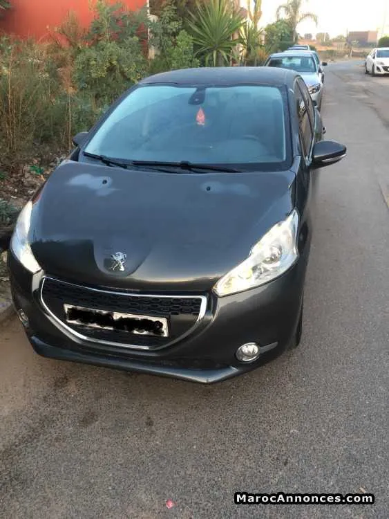 Peugeot 208 - الدار البيضاء