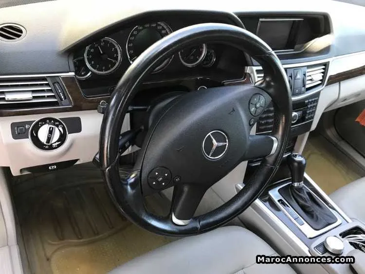 Mercedes e220 cdi - الدار البيضاء (2)