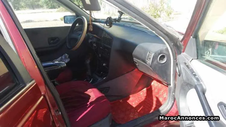 Peugeot 405 / 7 chv - الصويرة (3)