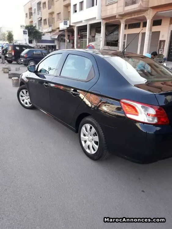 Peugeut 301 - الدار البيضاء