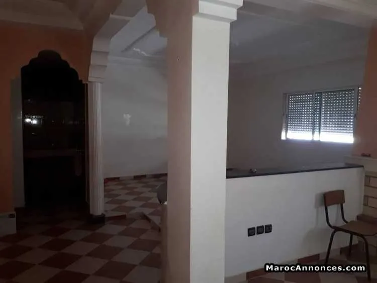 Appartement au 2 ème étage dans r + 2 - الجديدة (2)