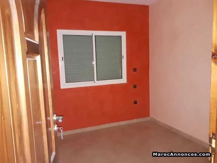 Appartement au 2 ème étage dans r + 2 - الجديدة (3)