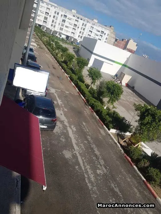 شقة مميزة الطابق الاول 3 غرف للبيع قرب مرجان - طنجة