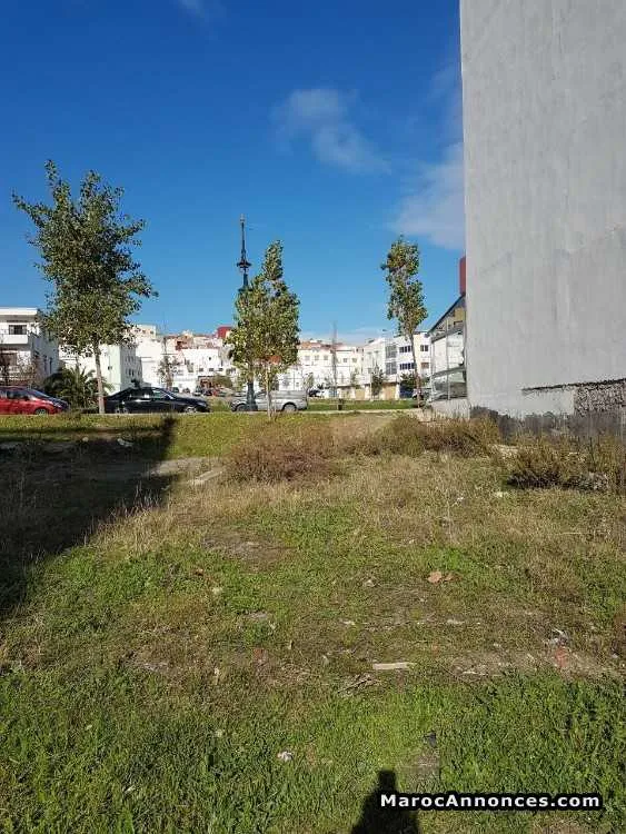 A vendre maison de 124 m2/4 niveaux avec 2 locaux - طنجة (3)
