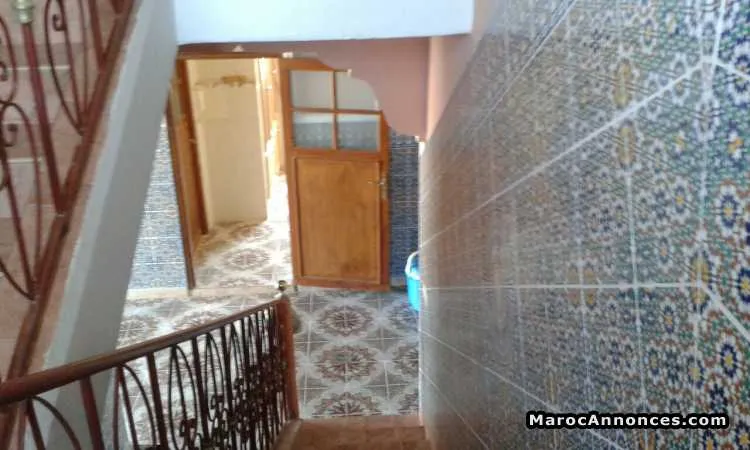 Villa  dans 1h300 m2 titre - مراكش (2)