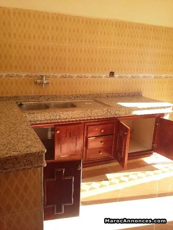 Vente  r+3 plus local commercial - الرباط