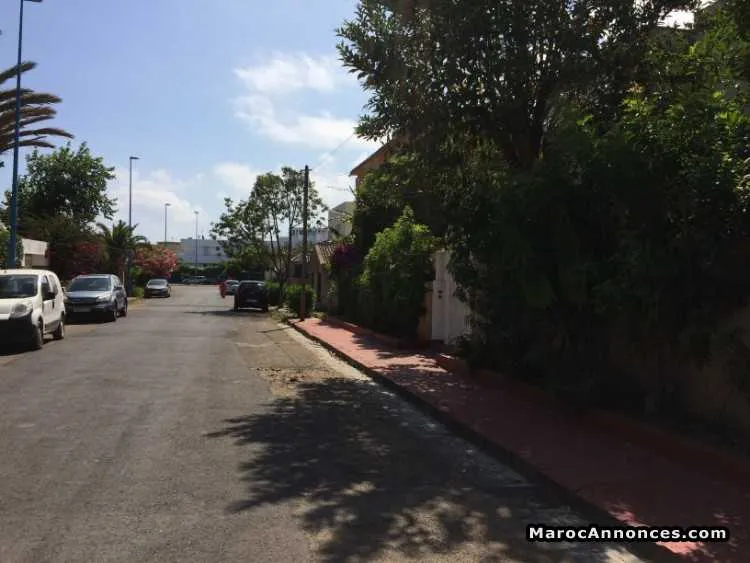 Villa 625m2 à val d'anfa - الدار البيضاء (2)