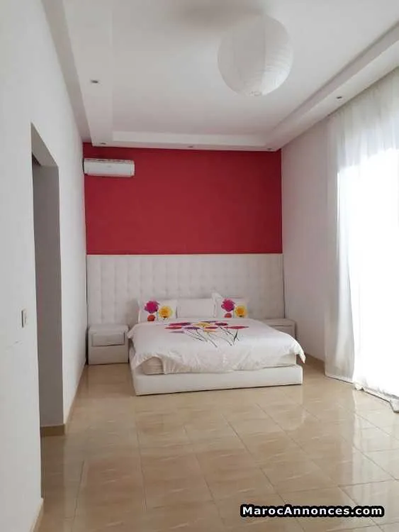 Villa contemporaine à tamesloht - مراكش (3)