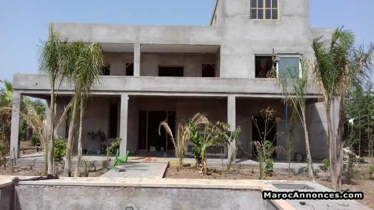 Villa moderne semi-finie 1600m2 - مراكش (3)