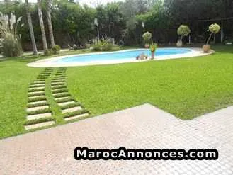 A vendre villa coquette   à   souissi - الرباط