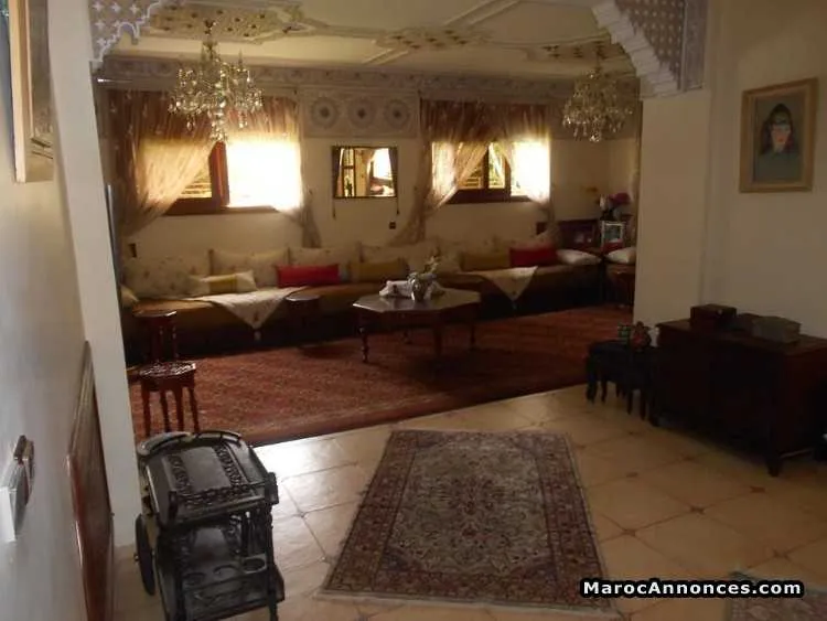 A vendre villa coquette   à   souissi - الرباط (3)