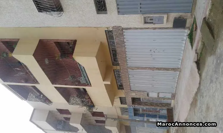 Maison r+2 commerciale à berrechid - برشيد