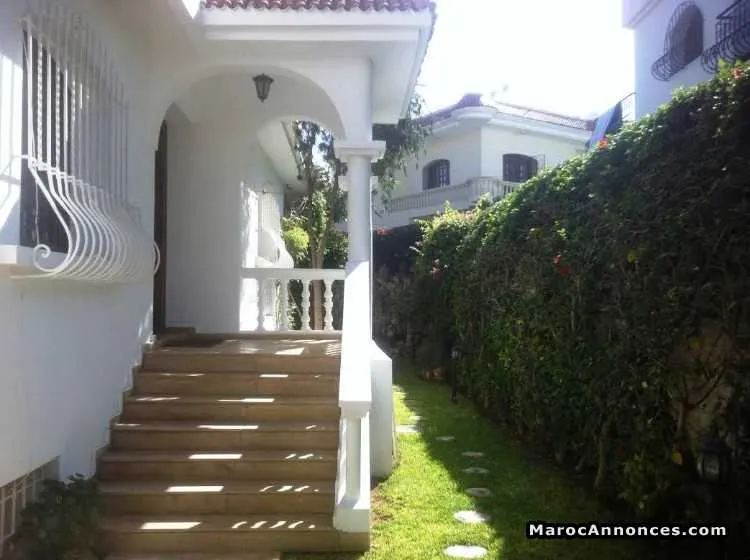Villa de 350 m² à sidi maarouf - الدار البيضاء