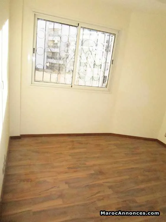 Appartement  neuf luxe 75m2 à bd la résistance préstram - الدار البيضاء (3)