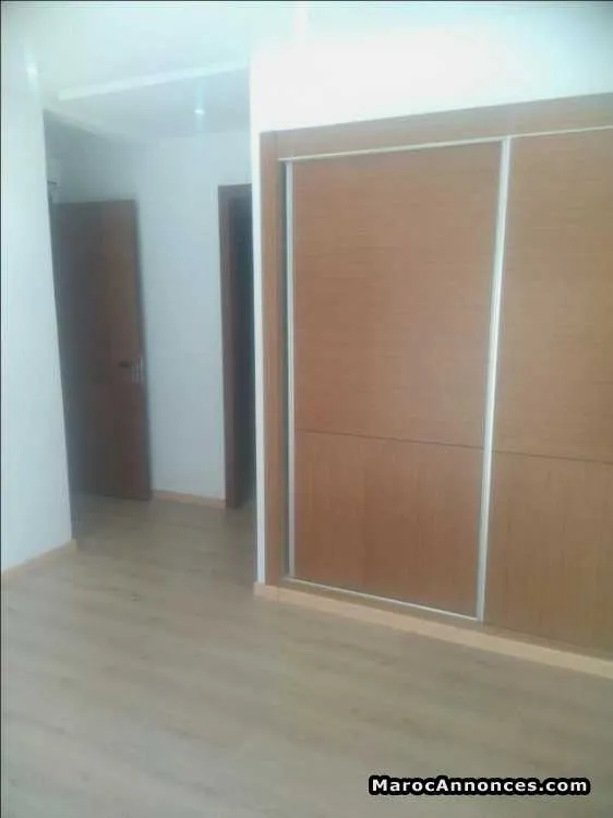 Appartement vide de 105 m² - المحمدية (2)