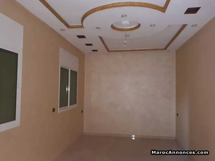 Rdc dans r+2 près de la maison mercedess - الجديدة