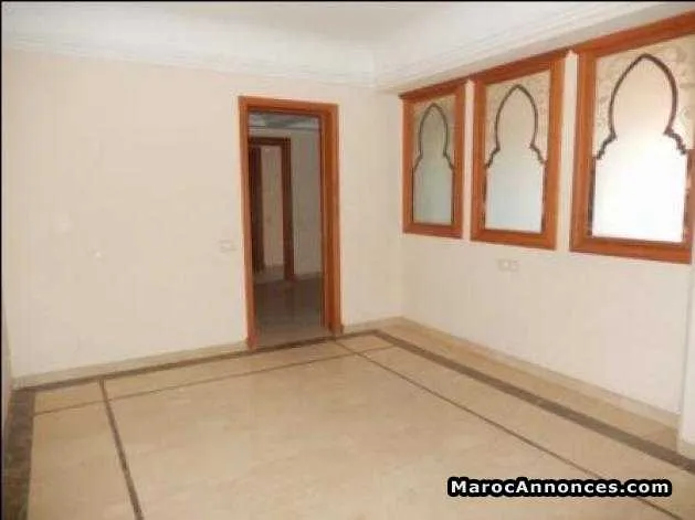 Appartement  de 3ch vc balcon et piscine à guéliz - مراكش (2)