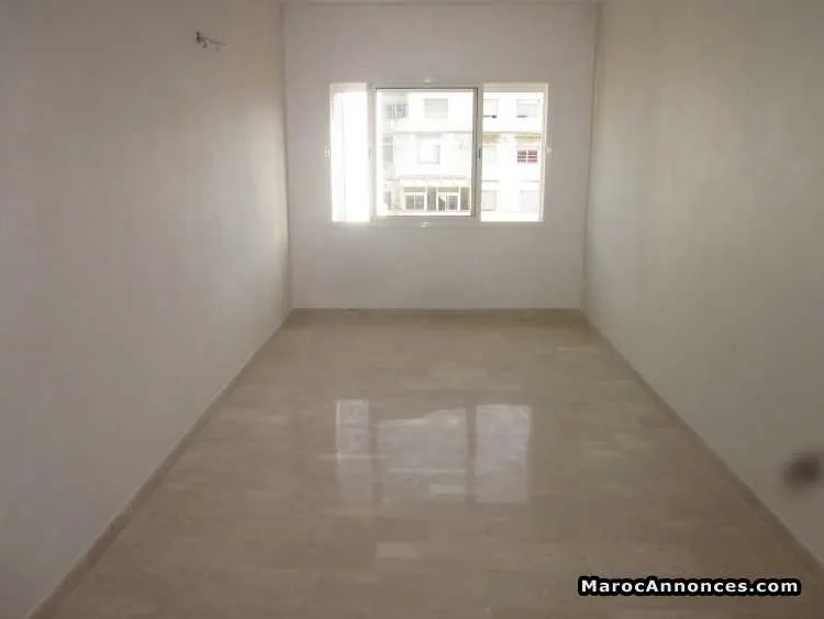Appart 2ch salon 70m2 luxe bd abddelmoumen 2patram - الدار البيضاء (2)