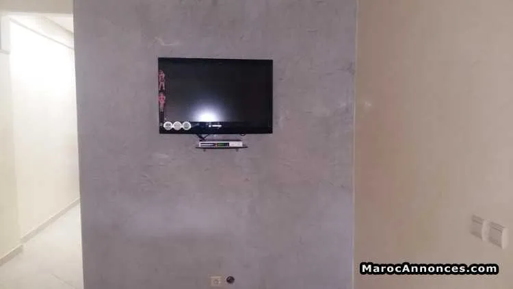 Appartement meublé au 1 èr étage avec ascenseur - الجديدة (2)