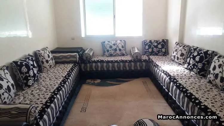 Appartement meublé au 1 èr étage avec ascenseur - الجديدة