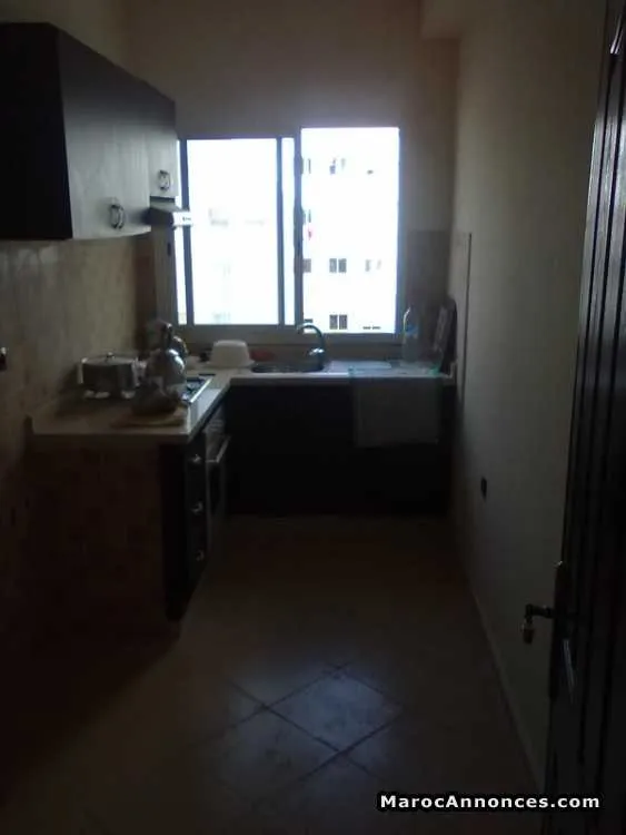 Appartement semi meublé a deroua a louer - الدار البيضاء (3)