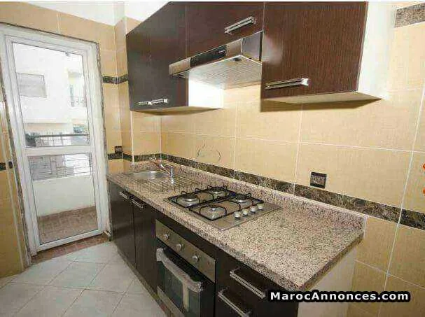 Appartement avec ascenseur & parking s-sol - الجديدة