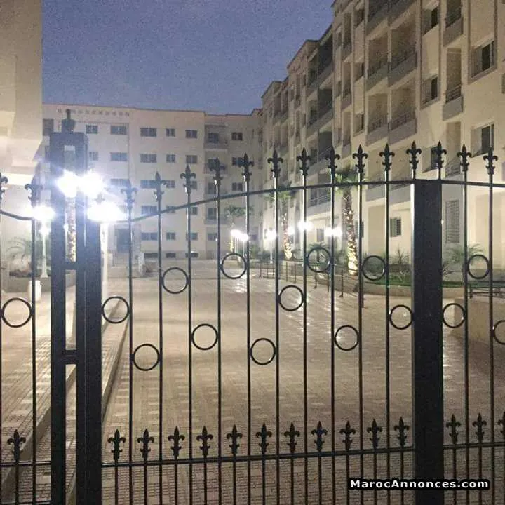 Location appartement à oulfa zoubir - الدار البيضاء