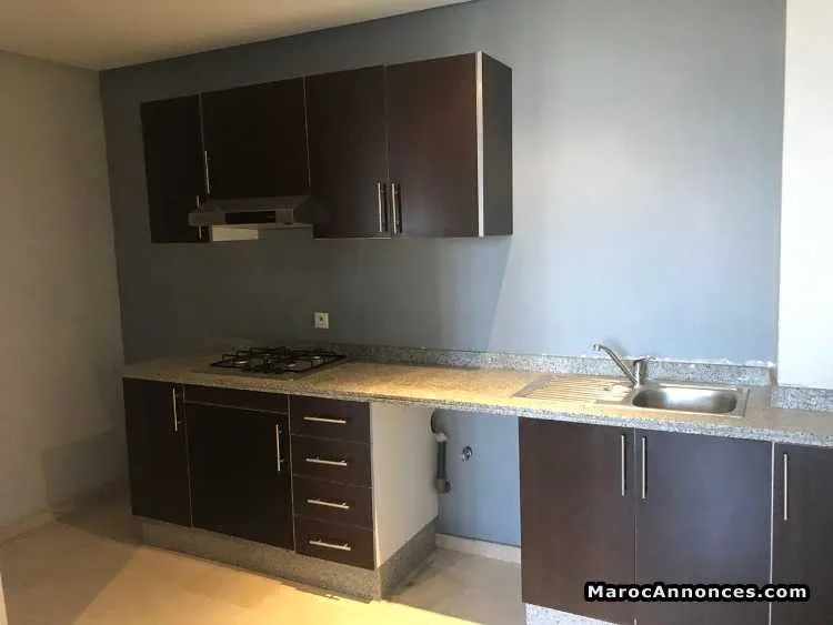 Appartement vide à majorelle - مراكش (3)