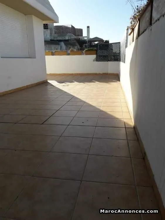 Appartement agdal avec terasse ensoleillée - الرباط